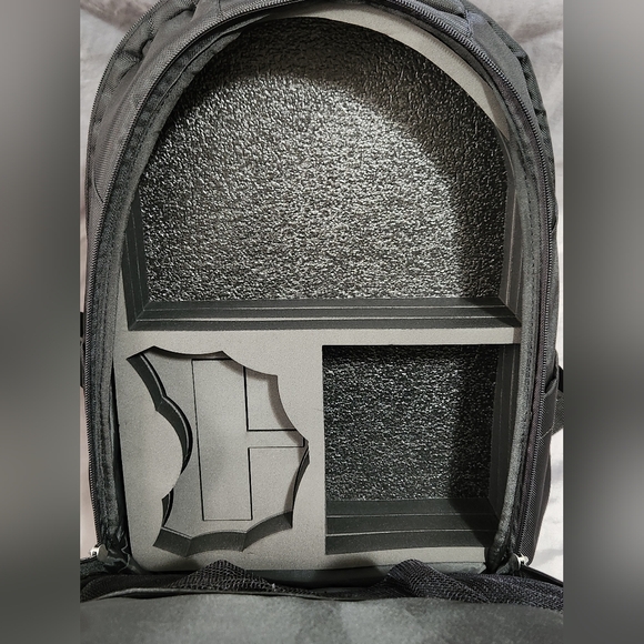 Gaming eSports Laptop Carry On Travel Backpack With Controller Foam Insert - Picture 9 of 16